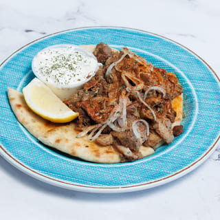 CHICKEN GYRO MEAT W/ PITA & TZATZIKI
